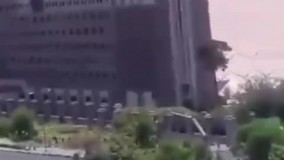 لحظه ی درگیری تروریست ها با نیروهای امنیتی در ساختمان بهارستان