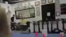 وای این دیگه چجور زنیه خخخ