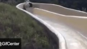 و باز هم یک سرسره چینی 