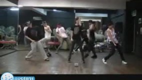 تفاوت رقص پسرها در ایران و خارج...