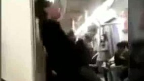 ‌ فقط همین یه قلم رو تو        متروی تهران کم داریم