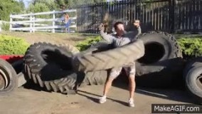 ,چرخاندن لاستیک 150 کیلویی لودر دور کمرش