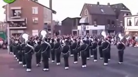 بچه بی تربیت رو باید اینجوری ادب کرد