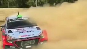 جوری که مردم رانندگی میکنن جوری که من رانندگی میکنم