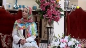 چرا مهران مدیری در دورهمی حرف‌های سیاسی می‌زند؟