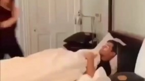 روشهای بیدار کردن همسر خانم ها حتما ببینید.... یه روز به دردتون میخوره