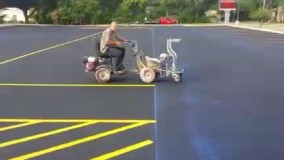 دستگاه خط کشی خیابان!