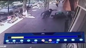 ناکام ماندن سارقان از سرقت مسلحانه از طلا و جواهر فروشی در تهرانپارس میدان رهبر و دستگیری آنها توسط مردم ارسالی از مخاطبین