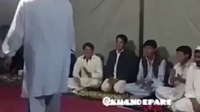 رقص خنده دار/باچه اعتمادبنفسی هم می رقصه