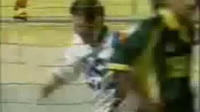 چه گزارشگری .... گزارشش منو کشته