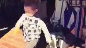 این شوخی با بچه، فردا ازش یه داعشی ریلکس میسازه