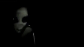 گفته شده این  ویدیو محرمانه ای از ناسا درباره موجودات فضایی که زنده دستگیر شده اند است !