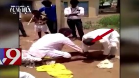 ضرب و شتم یک پیرمرد 80 ساله توسط پسرانش