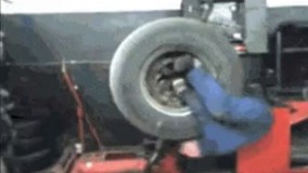 بعد میاد خونه میگه از صبح تا شب دارم جون میکنم نون در بیارم ...