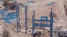 شکستن بازوی جرقیل و افتادن روی کارگر 