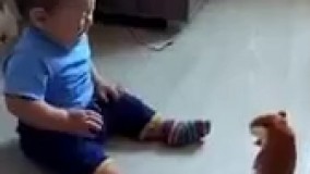 این چیه برای بچه گرفتین زهره ترک شد بابا