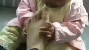 حالش بهم خورد از مادرش