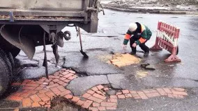 Modern Road Construction Asphalting Repairing: USA Germany Intelligent Technology vs Russia Ukraine