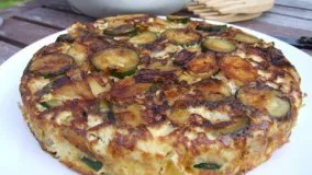 How To Make Courgette Omelette - آموزش درست کردن کوکو کدو سبز