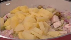 سالاد سیب زمینی و مرغ آسان وراحت 