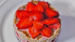 آموزش چیز کیک میوه ای -توت فرنگی