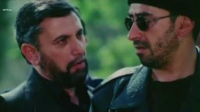 دانلود فیلم چراغ قرمز