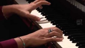 سالار عقیلی : آهـــنگ سبکبار