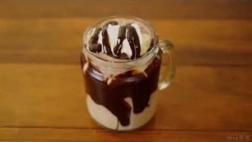 طرز تهیه میلک شیک نوتلا