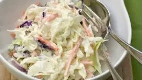 How To Make Perfect Coleslaw - آموزش درست کردن سالاد کلم 