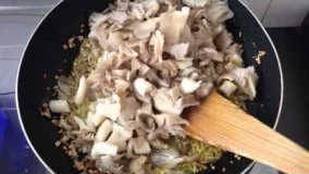 قارچ پلو - آشپزی از اینجا تا آنجا - Mushroom Rice