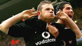 Liverpool vs Manchester United 15/01/2005 ( FULL MATCH )