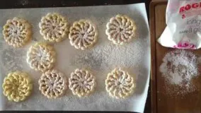طرز تهیه نون پنجره ای