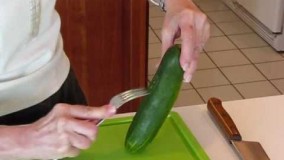 Betty's Quick Tip 20-تزیین خیار