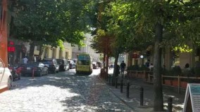 ویدیو خیابان های تفلیس. گرجستان. میدان آزادی