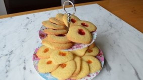 شیرینی راحت مربایی