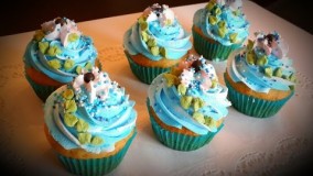 تزیین کاپ کیک با خامه 7 رنگ