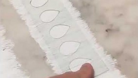 ساخت برگ شکلاتی دو رنگ جهت تزیین کیک و دسر