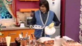 02 11 2012  مانی یزدان پرست تزیین کیک