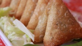 سمبوسه مثلثی