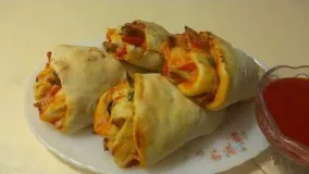 pizza roll      طرز تهیه رول پیزا خانگی