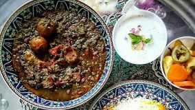 غذای ایرانی-قورمه سبزی غذای خوشمزه-آشپزی ایرانی