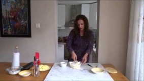 کیک سیب با پنیر Mascarpone