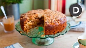 Irish Apple Crumble Cake کیک سیب لذیذ