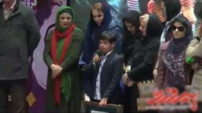 شعر بااحساس هانی نوروزی برای پدرش در مراسم خیریه فروش پیراهن ۲۴ ابدی