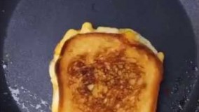 آشپزی آسان-طرز تهیه ساندویچ با پنیر و ماکارونی