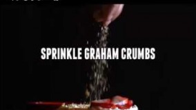 تهیه دسر-ساندویچ توت فرنگی و خامه