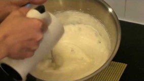 آموزش شیرینی پزی- خامه شیرینی   