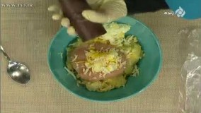 آشپزی مدرن- آموزش تهیه رولت مرغ و سیب زمینی