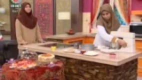 تهیه دسر- کیک خرمالو خوشمزه