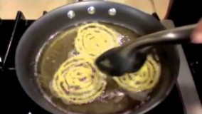  دستور تهیه زولبیا-دسر ماه رمضان